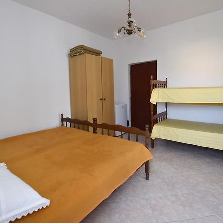 Apartments By The Sea Metajna, Pag - 6522 Zubovici Ruang foto