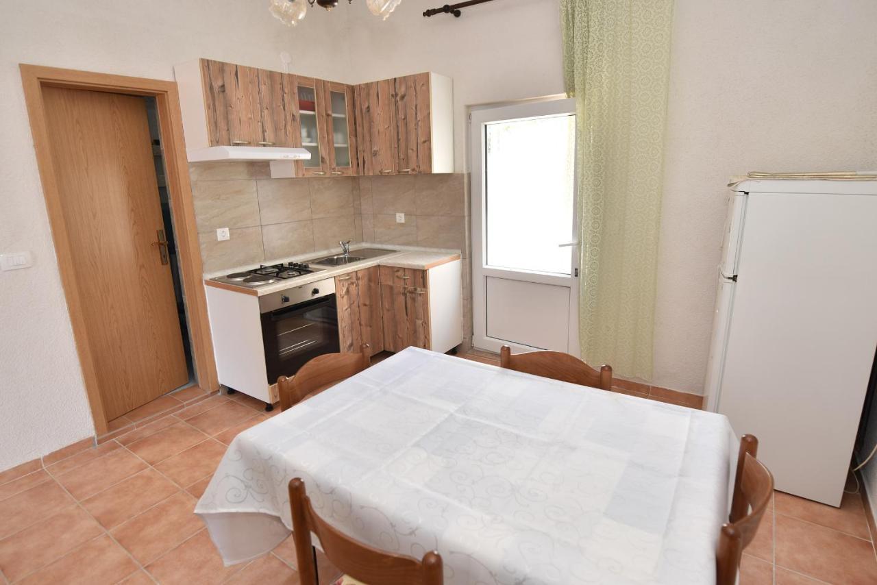 Apartments By The Sea Metajna, Pag - 6522 Zubovici Bagian luar foto