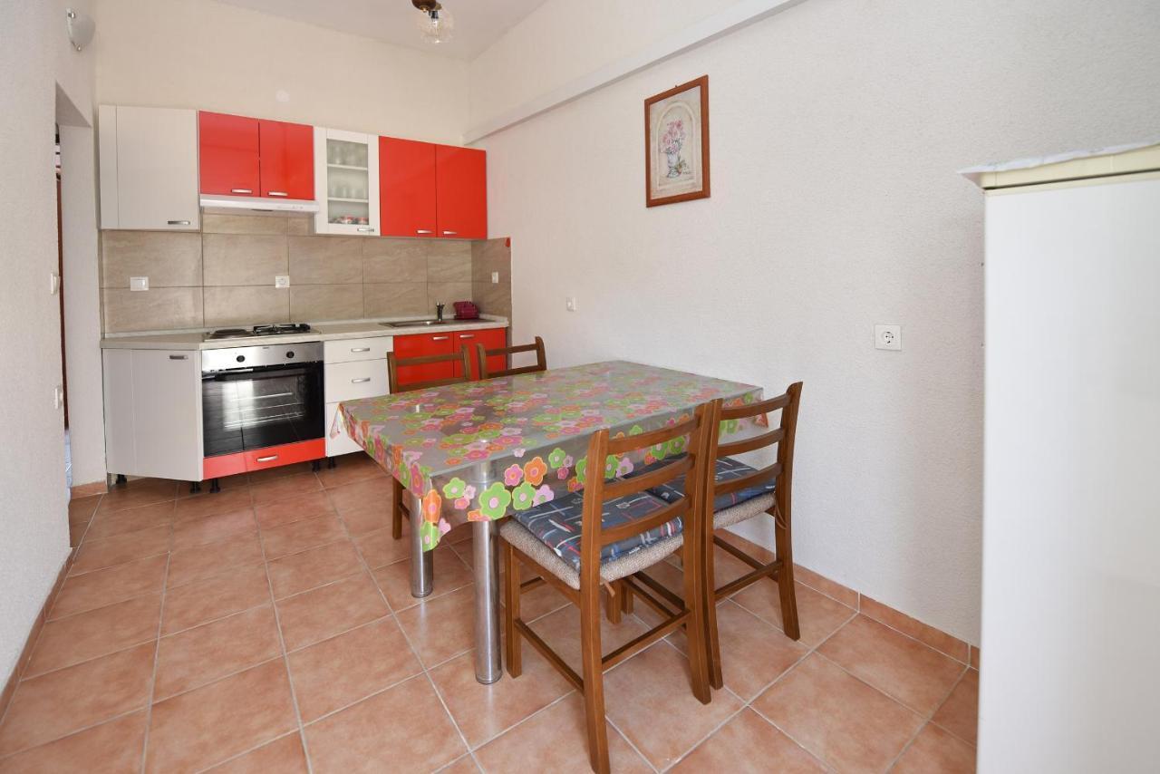 Apartments By The Sea Metajna, Pag - 6522 Zubovici Bagian luar foto