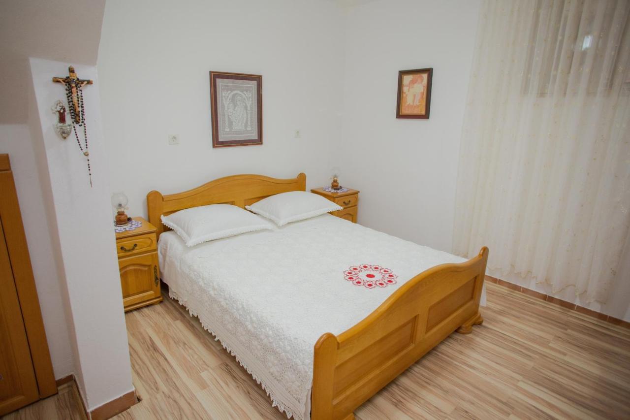Apartments By The Sea Metajna, Pag - 6522 Zubovici Bagian luar foto
