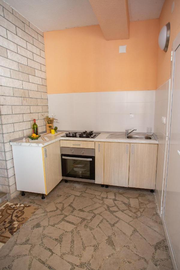 Apartments By The Sea Metajna, Pag - 6522 Zubovici Bagian luar foto