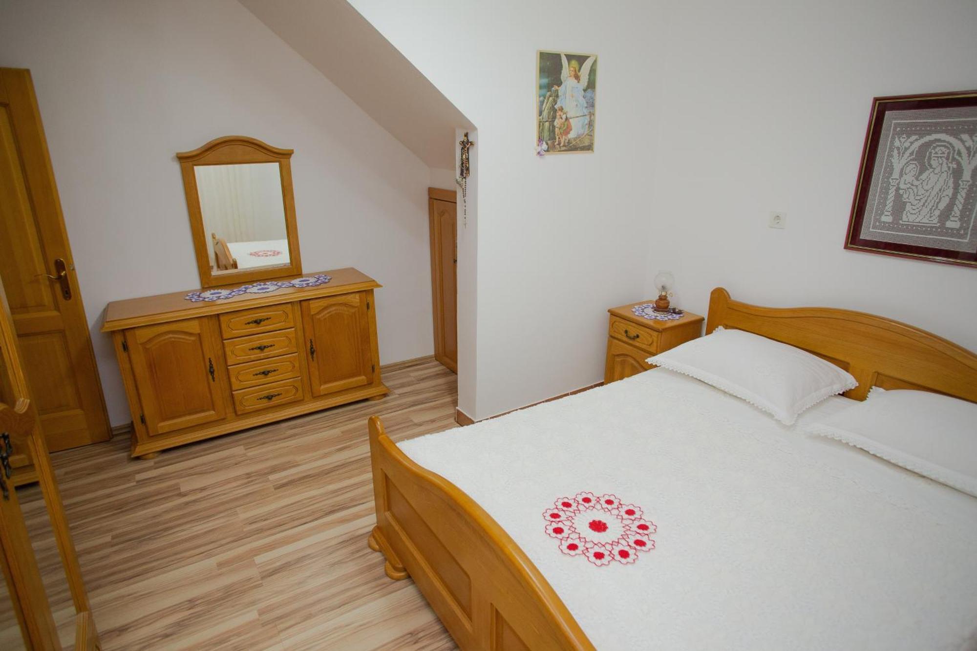 Apartments By The Sea Metajna, Pag - 6522 Zubovici Ruang foto